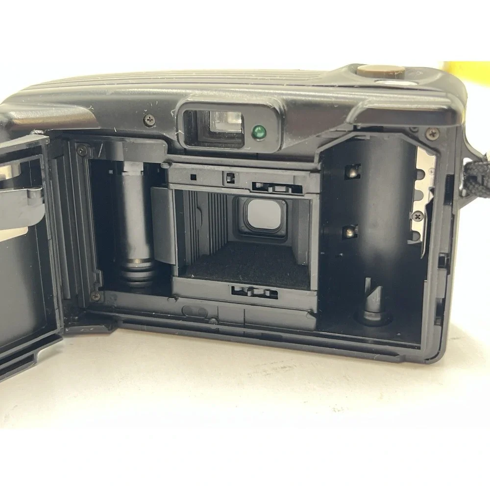 Canon Snappy EZ 35mm Point & Shoot Film Camera f/3.8 Lens Tested Works